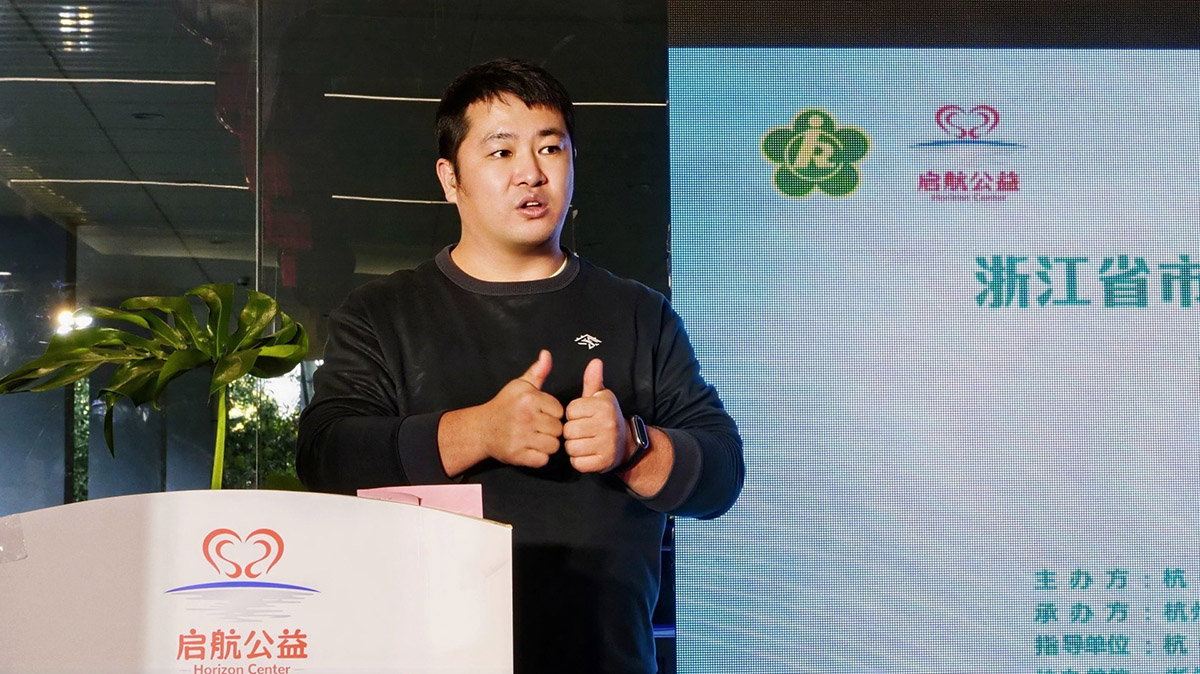 陈成辉.jpg